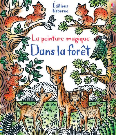 Dans la forêt. Avec un pinceau
