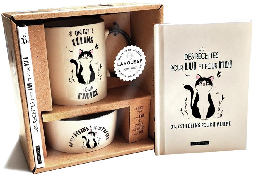 On est félins pour l'autre. Avec un mug, une gamelle pour chat, et des recettes pour lui et pour moi