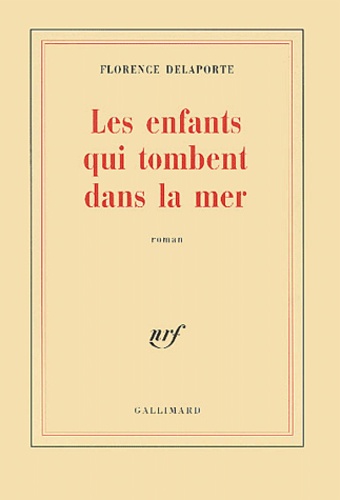 Les enfants qui tombent dans la mer