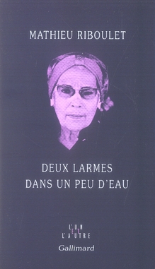 Deux larmes dans un peu d'eau