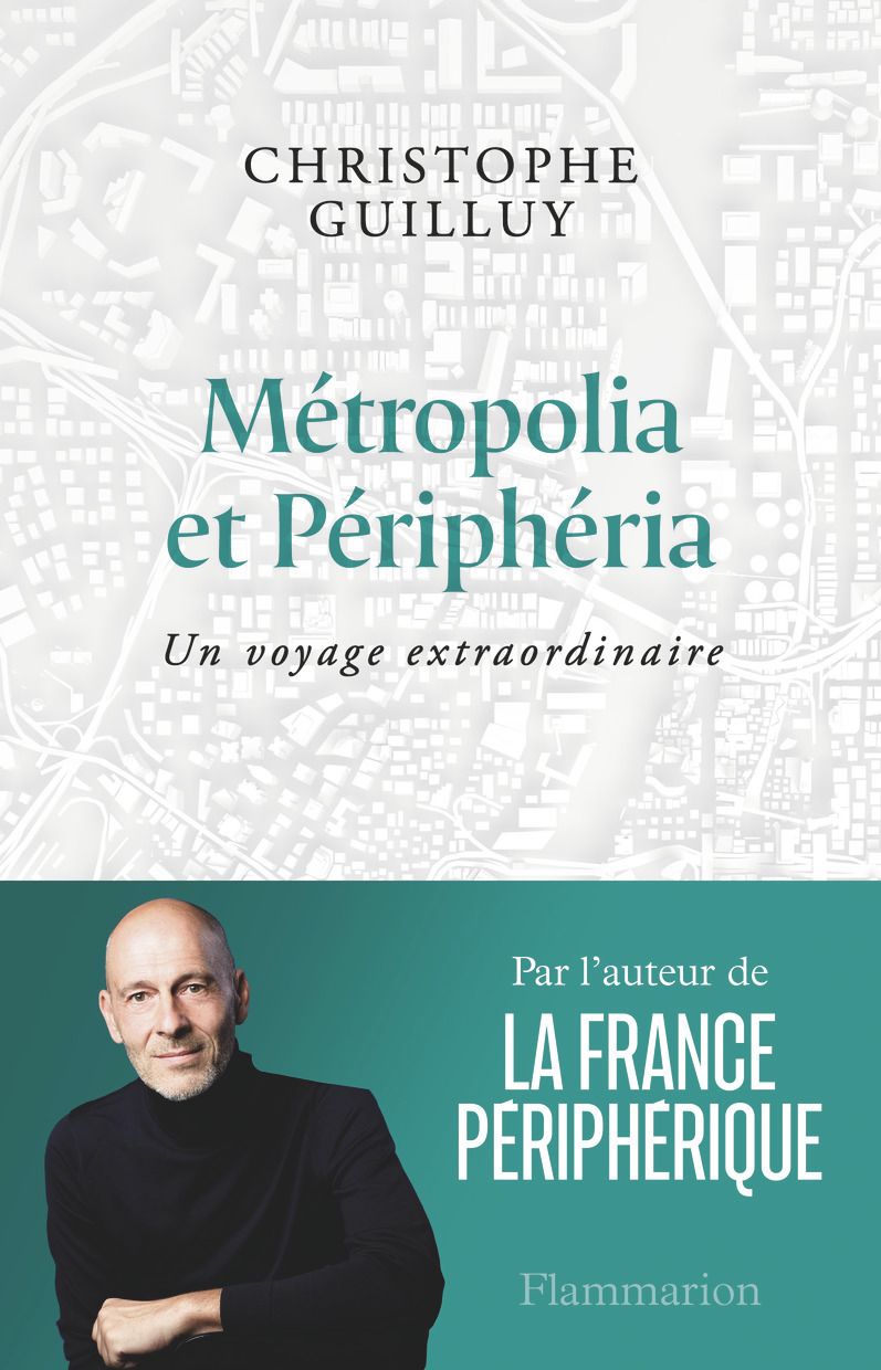 Métropolia et Periphéria. Un voyage extraordinaire