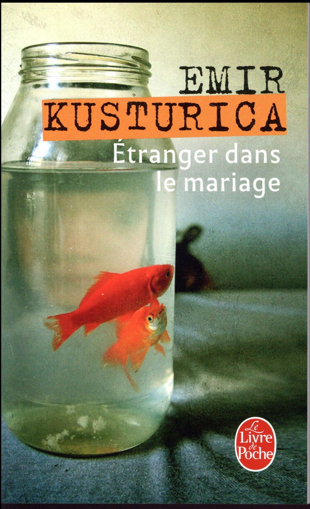 Etranger dans le mariage