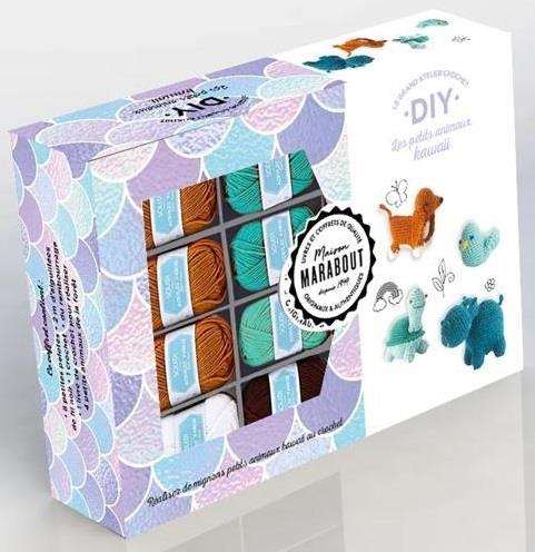 Coffret Le grand atelier crochet DIY Les amigurumi kawaii. Avec 1 crochet, des petites pelotes, du f
