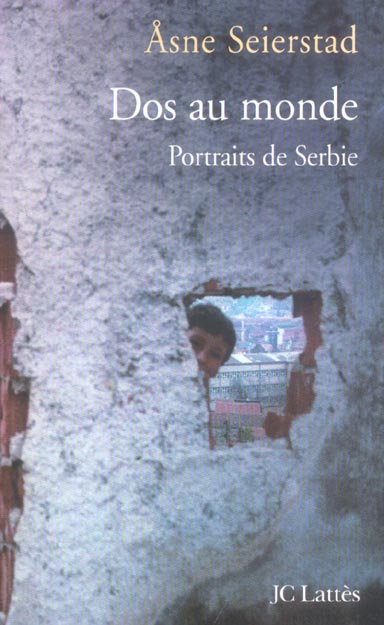 Dos au monde. Portraits de Serbie