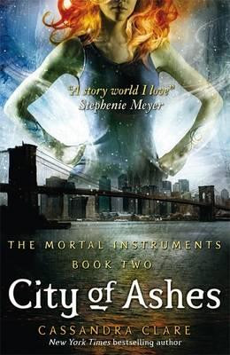 The mortal instruments 2 : city of ashes (en anglais)