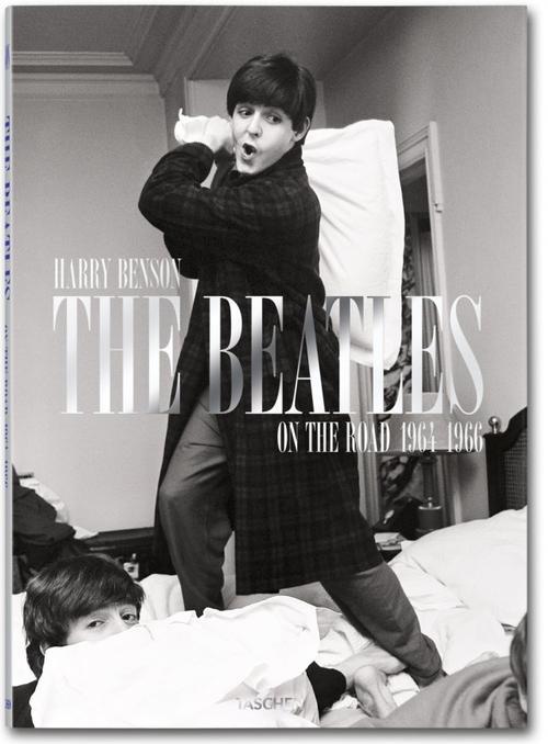 The Beatles. On the road 1964-1966, Edition français-anglais-allemand