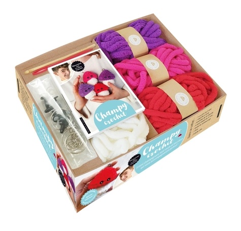 Champy crochet. Coffret avec 4 pelotes, 1 aiguille à laine, 1 crochet, de la ouate, 6 yeux kawaii et