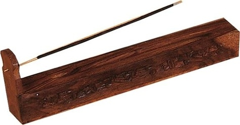 Porte-encens sculpté avec réserve