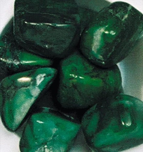 LOT DE 10 PENDENTIFS - JADE AFRICAIN