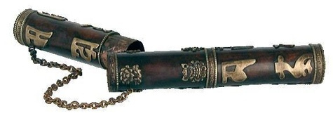 Réserve encens tube rond gravé