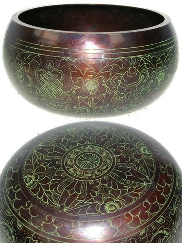 Bol chantant gravé - Finition noire - 16 cm