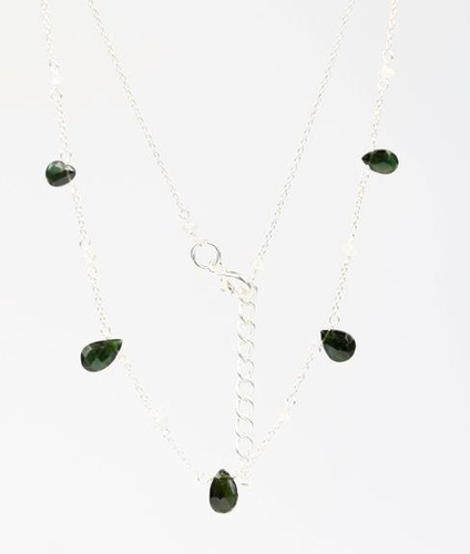 COLLIER EN ARGENT BRIOLETTES ET PERLES FACETTEES TOURMALINE VERTE ET PIERRE DE LUNE