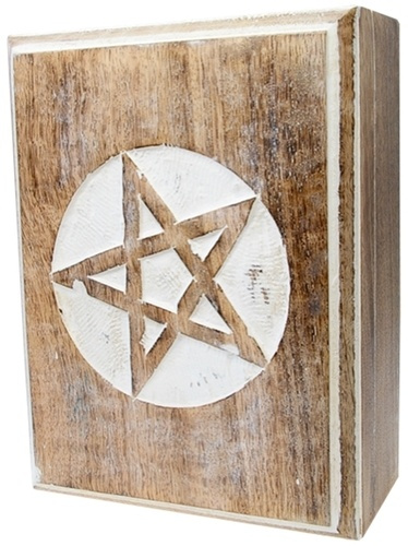 Boîte pentacle en bois sculptée PM