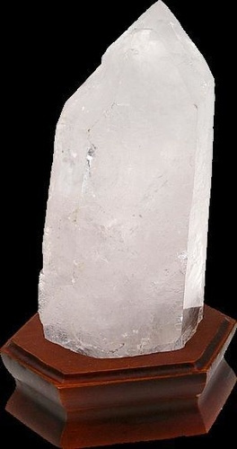 POINTE CRISTAL BRESIL QUALITE SUP SUR SOCLE BOIS - 800/1200 GR.