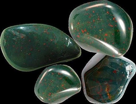 PIERRES ROULEES HELIOTROPE TACHETE