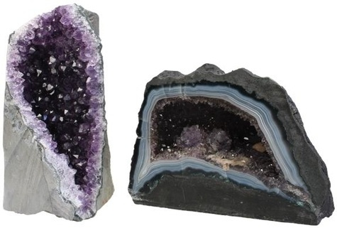GEODE AMETHYSTE - QUALITE A - ENTRE 1,5 ET 1,8 KG