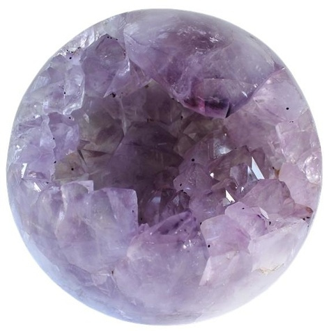 BOULE CREUSE AMETHYSTE ET CRISTAUX DE QUARTZ 500 A 600 GR.