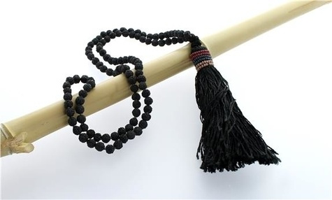 MALA RUDRAKSHA NOIR - 8 MM