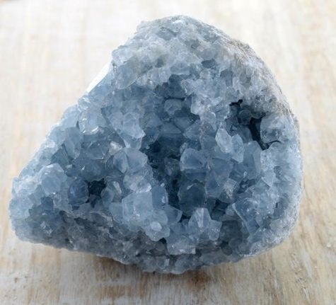 Druse De Célestine - 600 à 700 grammes