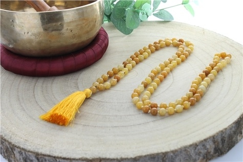 MALA EN JADE JAUNE 108 PERLES