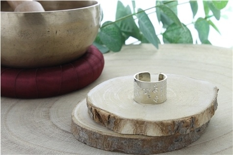 BAGUE MANTRA OM AH HUM T52-54