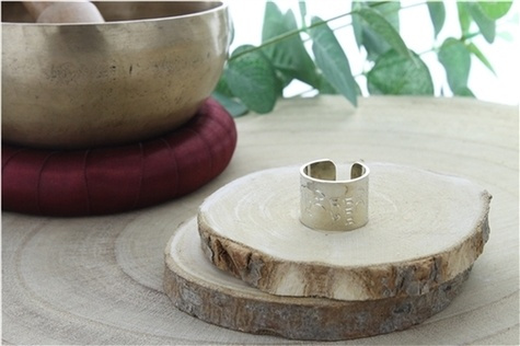 BAGUE MANTRA OM TARE TUTTARE T52-54