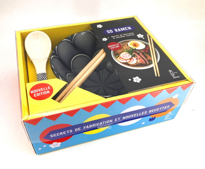 So Ramen. Ce coffret contient : un joli bol à ramen en céramique, une cuillère à soupe assortie, une