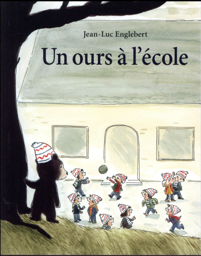 Un ours à l'ecole