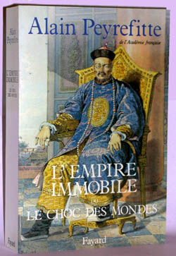 L'EMPIRE IMMOBILE OU LE CHOC DES MONDES