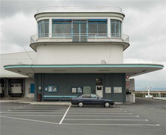 De la limite à la marge