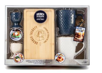 Brunch du dimanche et des autres jours ! Avec 2 mugs, 2 coquetiers, 1 plateau et 1 livre