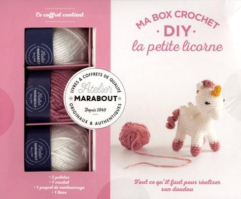 Ma box crochet DIY la petite licorne. Avec 3 pelotes, 1 crochet, 1 paquet de rembourrage et 1 livre