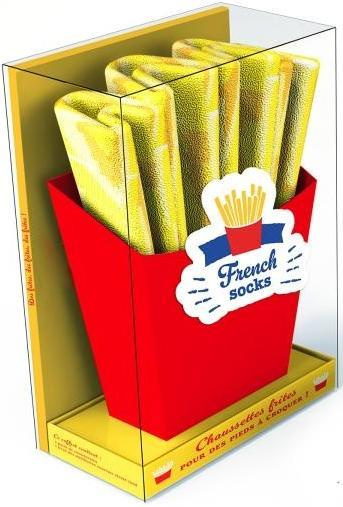Chaussettes frites. Coffret avec 1 paire de chaussettes et un livre de recettes