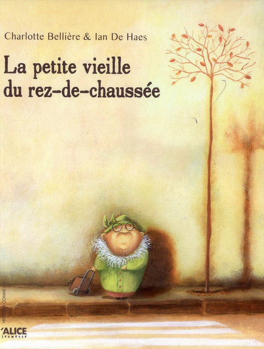 La petite vieille du rez-de-chaussée