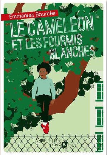 Le caméléon et les fourmis blanches