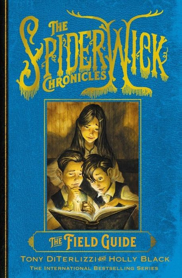 Black_Holly-Spiderwick_chronicles_1_the_field_guide-9781398527287_0