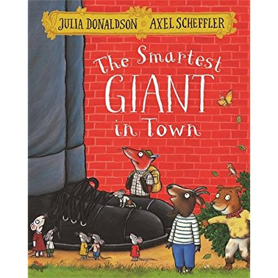 Donaldson_Julia-The_Smartest_Giant_in_Town-9781509812530_0