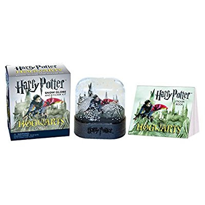 Running_press-Harry_Potter_Hogwarts_castle_Snow_globe-9780762449262_0