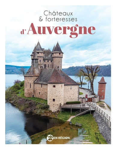 XXX-Ch_teaux_et_forteresses_d_Auvergne-9782386851988_0