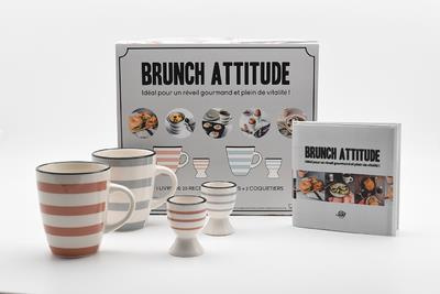 collectif-brunch-attitude-coffret-avec-un-livre-de-20-recettes-2-tasses-et-2-coquetiers_0