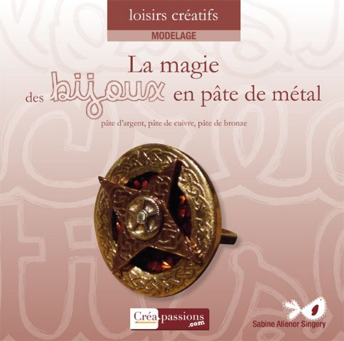 la-magie-des-bijoux-en-pate-de-metal-argent-bronze-et-cuivre_0