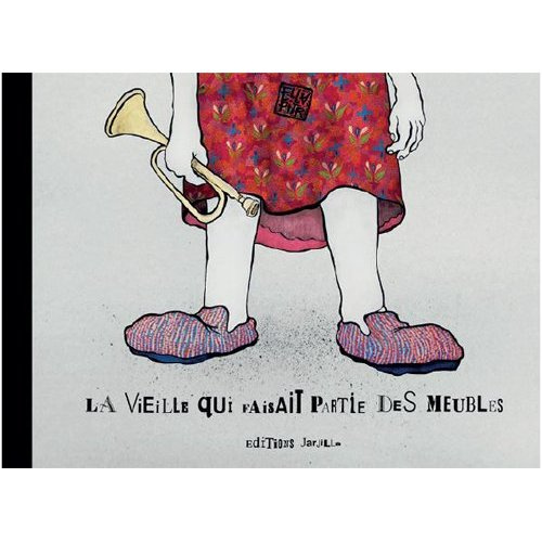 la-vieille-qui-faisait-partie-des-meubles_0