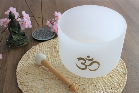 xxx-bol-chantant-en-cristal-om-blanc-diametre-20-cm_0