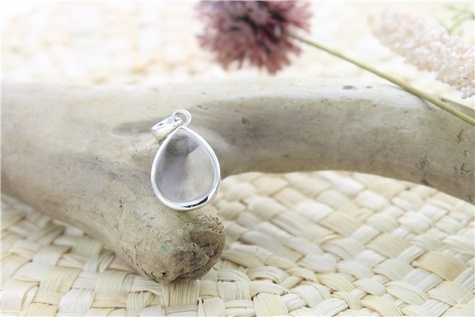 xxx-pendentif-cristal-de-roche-argent-925-forme-goutte-petit-modele_0