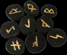 RUNES EN BUIS MASSIF TEINTE NOIR