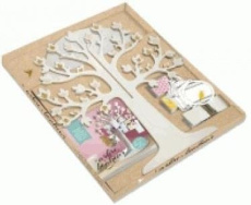 L'arbre à trésors. Avec un magnifique arbre en 3D à monter, un petit carnet à souvenirs, 6 ravissant - COLLECTIF