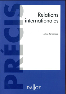 Relations internationales - Fernandez Julian,Sur Serge