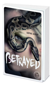 Betrayed - Auger Sophie