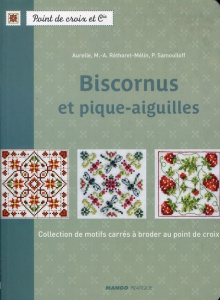 Biscornus et pique-aiguilles. Collection de motifs carrés à broder au point de croix - AURELLE/SAMOUILOFF