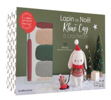 Coffret Lapin de Noël de Khuc Cay à crocheter. Avec 1 livret, 6 pelotes 100% coton, du fil texturé b - Cay Khuc